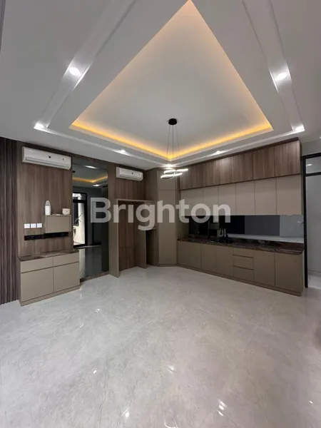 image WOODLAND CITRALAND PREMIUM SPEC 3 LT PRIVATE LIFT SEMI FURNISH SMART HOME SYSTEM MESH WIFI CARPORT 4 MOBIL (5)