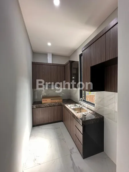 image WOODLAND CITRALAND PREMIUM SPEC 3 LT PRIVATE LIFT SEMI FURNISH SMART HOME SYSTEM MESH WIFI CARPORT 4 MOBIL (6)