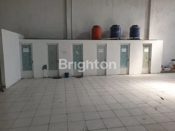 image GUDANG AKSES CONTAINER 40 FEET TEPI JALAN RAYA (6)