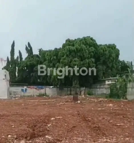 DISEWA TANAH DI JAKARTA BARAT KALIDERES, LT 4,1 HEKTAR MIN SEWA 400-500M PINGGIR JALAN