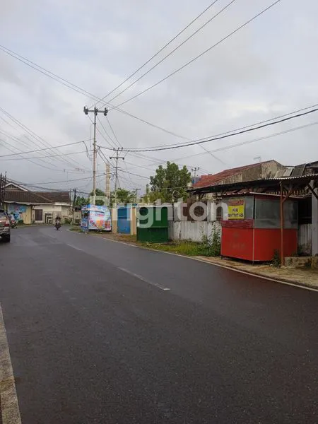 image TANAH BONUS 3 RUMAH DI JLN. CIPTO MANGUNKUSUMO, SUMUR BATU, TELUK BETUNG UTARA, BANDAR LAMPUNG, LAMPUNG (7)