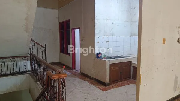 image RUKO 3.5 LANTAI SANGAT STRATEGIS DI JLN. BOULEVARD MAKASAR\\\\\\\\\\\\\\\\N (4)