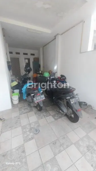 image RUMAH 5 KT SHM LT 100 DI PEKAYON BEKASI (4)