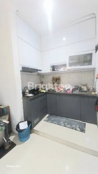 image RUMAH 5 KT SHM LT 100 DI PEKAYON BEKASI (8)