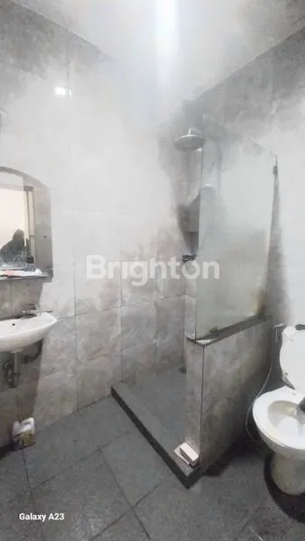 image RUMAH 5 KT SHM LT 100 DI PEKAYON BEKASI (6)