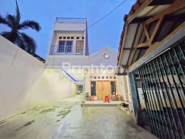 image DIJUAL RUMAH LUAS & STRATEGIS – PERMATA HIJAU, JAKARTA SELATAN (1)