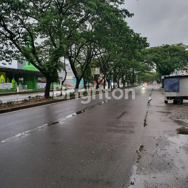 image RUKO STRATEGIS 3 LANTAI DI TUN ABDUL RAZAK (3)