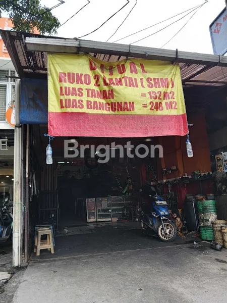 RUKO STRATEGIS DI CILILITAN, LT 132M² 2 LANTAI