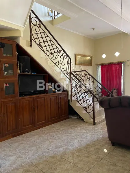 image RUMAH 3 LANTAI DI ALOHA SIDOARJO, LT 136M², 5 KT (3)