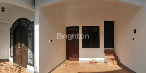 image HUNIAN NYAMAN 2 LANTAI, DEKAT UNAIR & UWM (6)