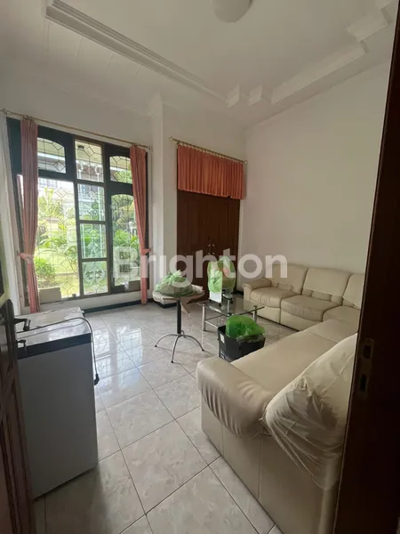 image RUMAH DARMO VILLA 4KT+1 LOKASI STRATEGIS SEBERANG PAPAYA SUPERMARKET DEKAT KE HR MUHAMMAD DAN PAKUWON MALL (3)