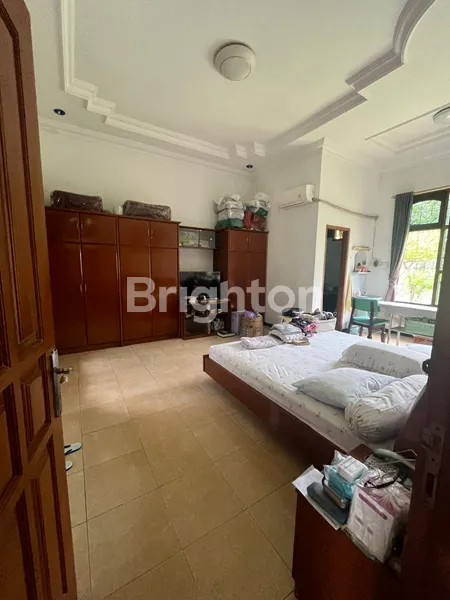 image RUMAH DARMO VILLA 4KT+1 LOKASI STRATEGIS SEBERANG PAPAYA SUPERMARKET DEKAT KE HR MUHAMMAD DAN PAKUWON MALL (5)