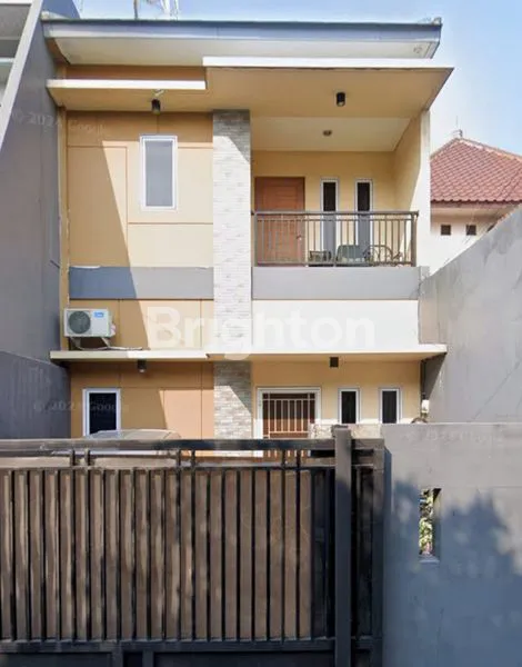 image RUMAH 2 LANTAI SHM, LT 150M² DI JOGLO (1)