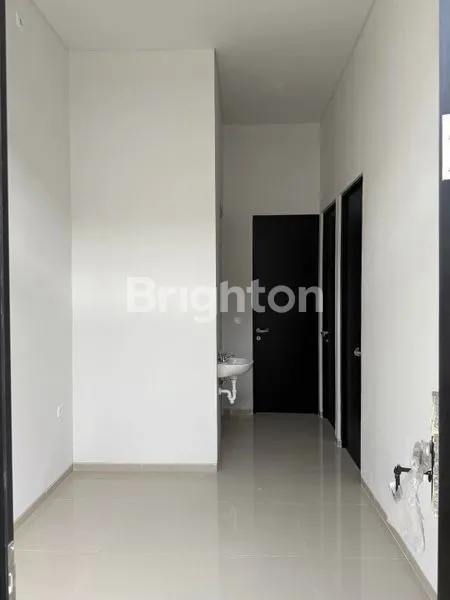 image SEWA RUMAH BARU GRESS PARK SUNRISE LOKASI STRATEGIS (2)