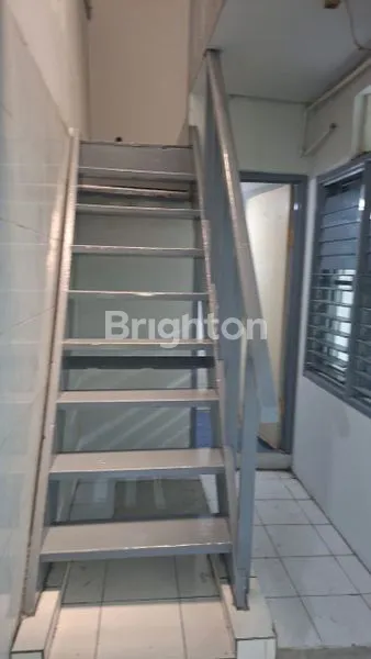 image DISEWAKAN RUKO 2 LANTAI STRATEGIS DI TAMBORA (7)