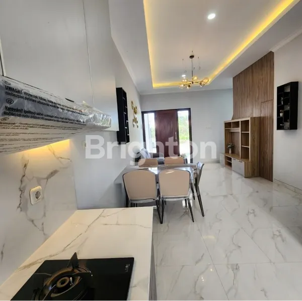 image RUMAH FULL  FURNISHED NEW DI MEDOKAN ASRI- RUNGKUT (7)