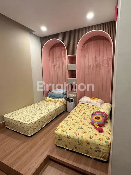 image RUMAH GRAND KENJERAN DEKAT MERR, GALAXY MALL, PAKUWON CITY, DHARMAHUSADA INDAH, GRAND PENINSULA (7)