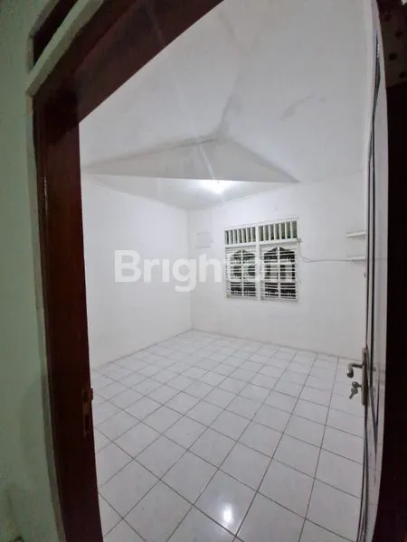 image RUMAH MINIMALIS 1 LANTAI, LT 140M² DI KEBON JERUK (7)