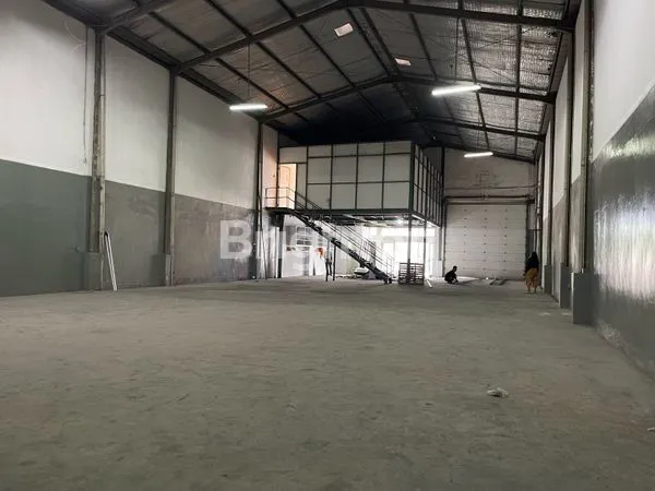 image GUDANG 2 LANTAI SIAP HUNI ADA OFFICE DI PENGGILINGAN JAKARTA TIMUR (3)