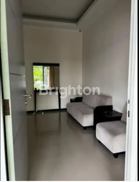 image  DISEWAKAN RUMAH FURNISHED  SUKOLILO DIAN REGENCY – SURABAYA (2)