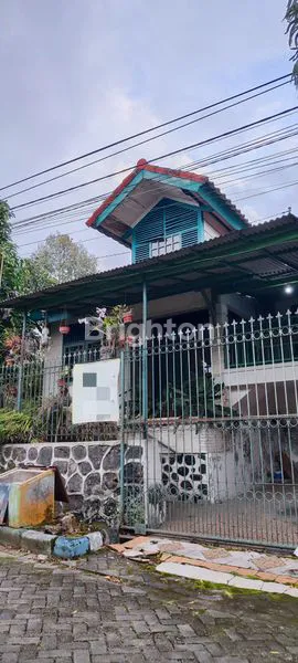 image RUMAH BESAR POSISI HOOK DI BURING, MALANG (PROSPEK INVESTASI) (1)