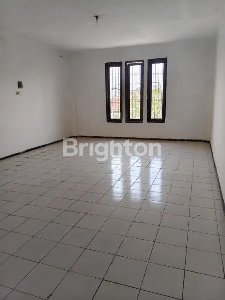 image RUKO 2 LANTAI DEKAT LINGKAR TIMUR (2)