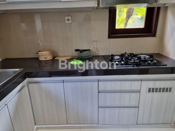 image RUMAH VILLA 2 LANTAI DI OBYEK WISATA DI SUNSET ROAD (4)