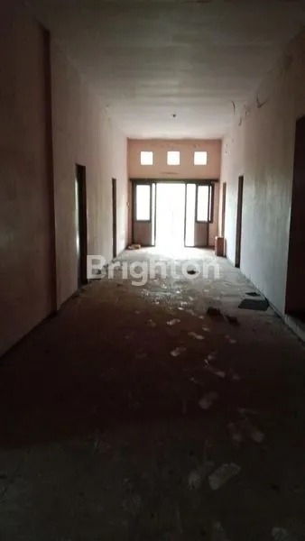 image DISEWAKAN GUDANG LUAS MOJOKERTO (4)