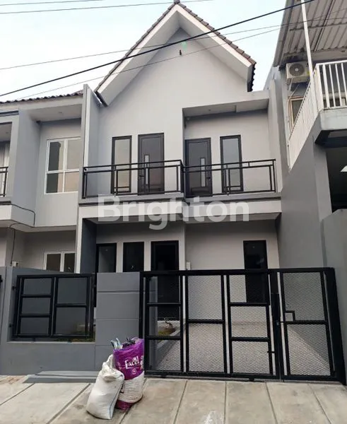 image RUMAH SUDAH RENOVASI SIAP HUNI DI KENCANA LOKA BSD (3)