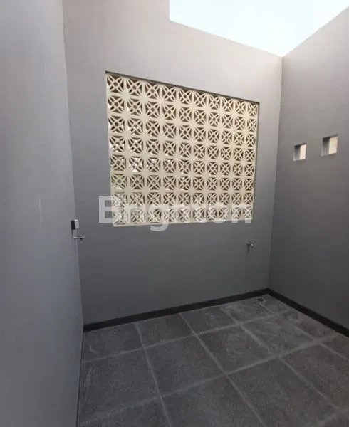 image RUMAH SUDAH RENOVASI SIAP HUNI DI KENCANA LOKA BSD (6)