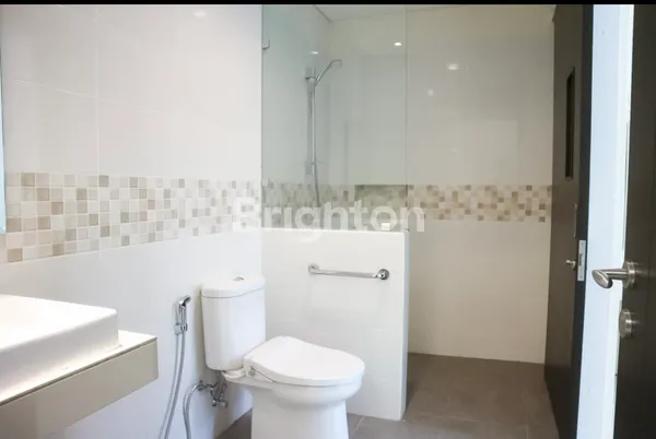 image RUMAH DI THE VILLAS RUKUN SENIOR LIVING - SENTUL (6)