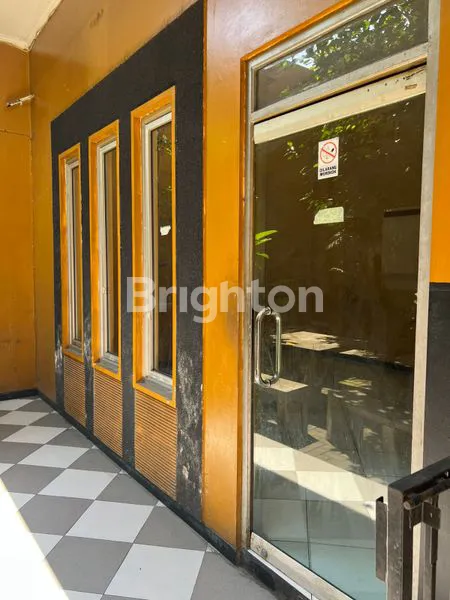 image RUKO 3 LANTAI YANG LUAS SIAP PAKAI DI DEKAT UNIMUS  (7)