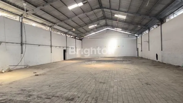 image DISEWAKAN GUDANG DI CIPONDOH TANGERANG (6)