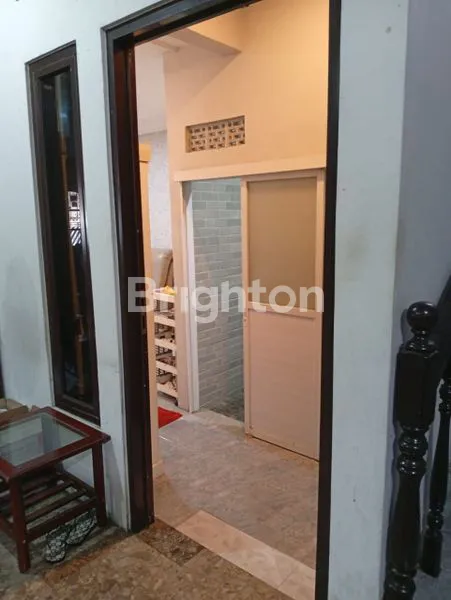 image RUMAH LUAS DENGAN COFFEE SHOP DI CIBUBUR COCOK UNTUK USAHA! (6)