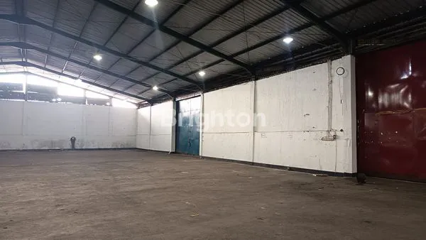 image SEWA GUDANG LUAS 3000M2 MAINROAD CIANJUR  (4)