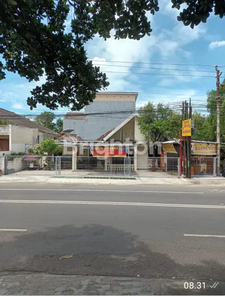 image DIJUAL RUMAH HOK, LOKASI STRATEGIS DI TENGAH KOTA (1)