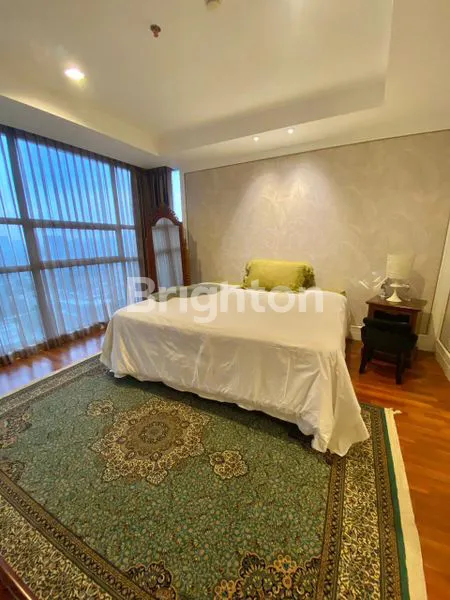 image FOR SALE FULLY FURNISHED APARTMENT SOMMERSET KEBAYORAN LAMA (7)
