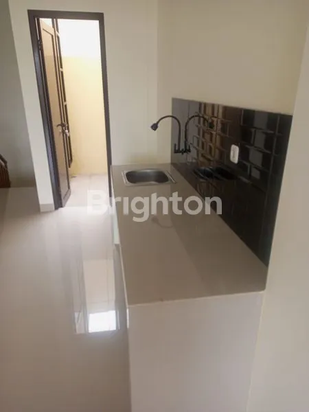 image RUKO GANDENG STRATEGIS DI JAKARTA TIMUR  (7)