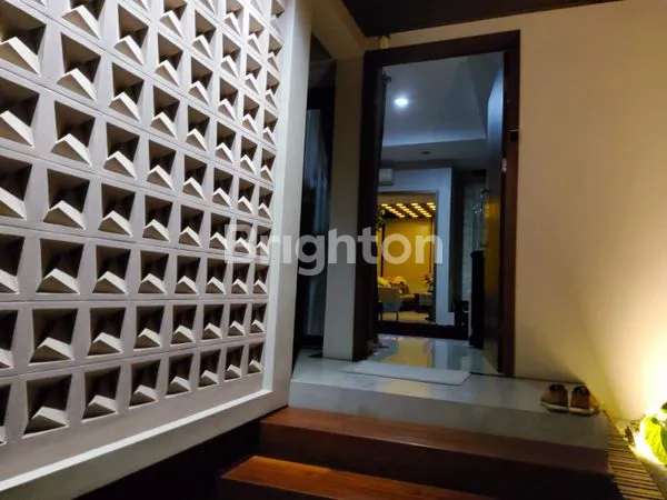 image RUMAH MEWAH SIAP HUNI DI DE PARK BSD, FULL FURNISHED (8)