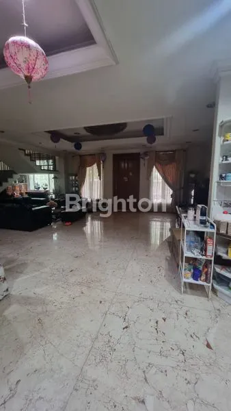 image RUMAH PURI INDAH PINGGIR JALAN RAYA (8)