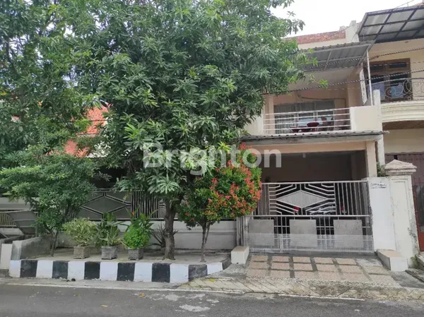 image BUTUH CEPAT LAKU RUMAH SECOND TERAWAT RUNGKUT ASRI, DEKAT SUPERINDO, DEKAT KAMPUS UPN DAN BANDARA JUANDA  (1)