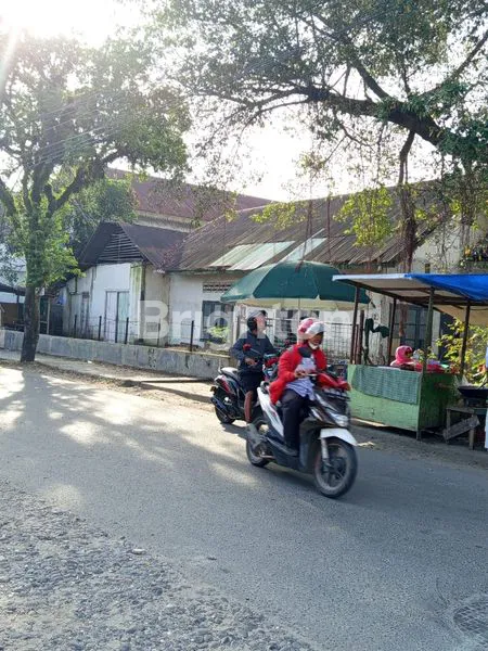 image TANAH DEPAN PASAR TRADISIONAL (5)