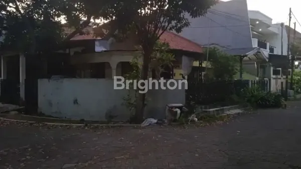 image RUMAH HOOK KLAMPIS SURABAYA TIMUR, DEKAT PERUMAHAN ARAYA  (2)