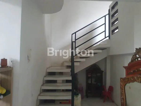 image RUMAH STRATEGIS MENTENG, 5 KT & SIAP HUNI (4)