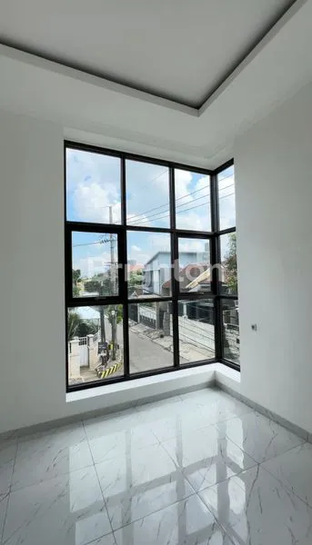 image RUMAH HOOK TANDES, 4KT+4KM, SHM, HARGA NEGO (6)