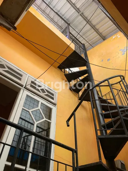 image JUAL CEPAT PERUM PURIMAS PECATU 2 RUNGKUT DEKAT UPN (6)