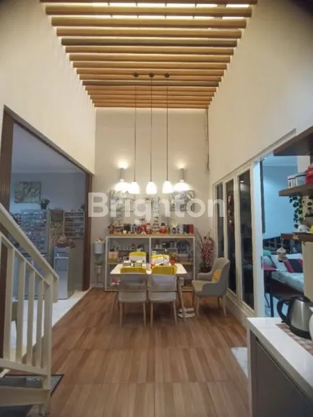 image RUMAH 1.5.LANTAI NIRWANA EKSEKUTIF RUNGKUT SURABAYA SIAP HUNI (6)