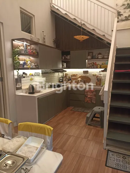 image RUMAH 1.5.LANTAI NIRWANA EKSEKUTIF RUNGKUT SURABAYA SIAP HUNI (7)