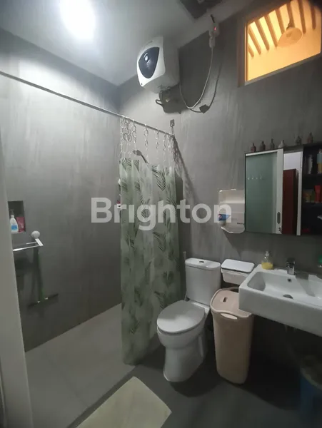 image RUMAH 1.5.LANTAI NIRWANA EKSEKUTIF RUNGKUT SURABAYA SIAP HUNI (8)