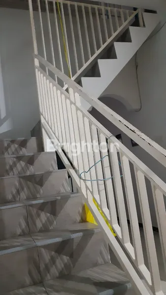 image RUMAH 2 LANTAI DI TUNJUNGSEKAR DEKAT KAMPUS MALANG (2)